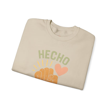 Hecho de Fuerza y Familia Sweatshirt