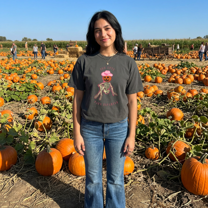 Too Cute Para Espantar Halloween T-Shirt | Pink Cowgirl Pumpkin Skeleton Graphic Tee