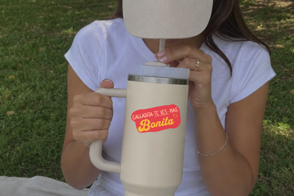 Te Ves Bonita Sticker | Funny Spanglish Latina Sticker